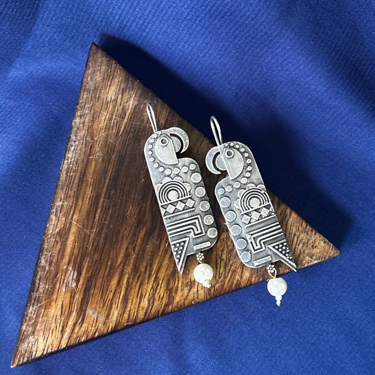 Silva Sutra Parrot Earrings