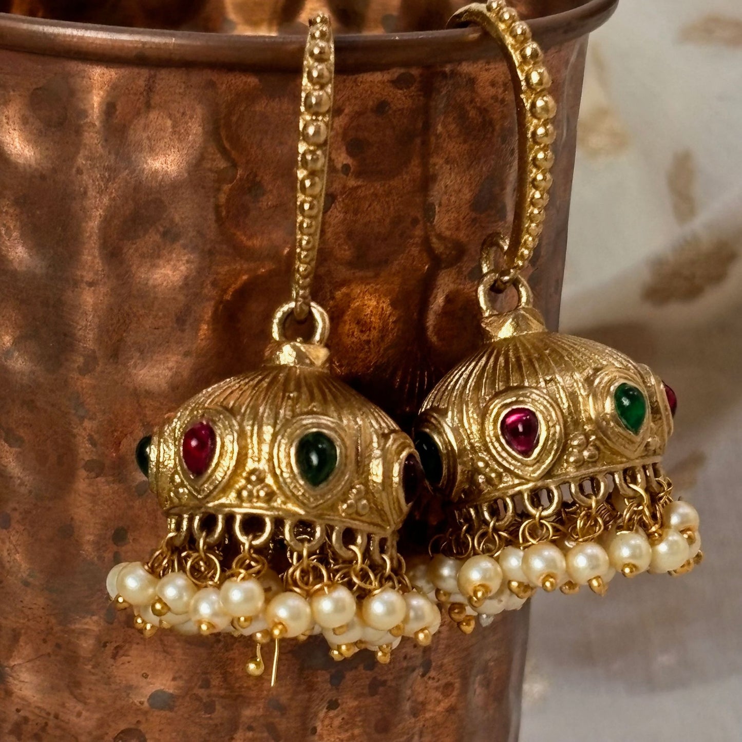 Silva sutra Golden Jhumki Delights