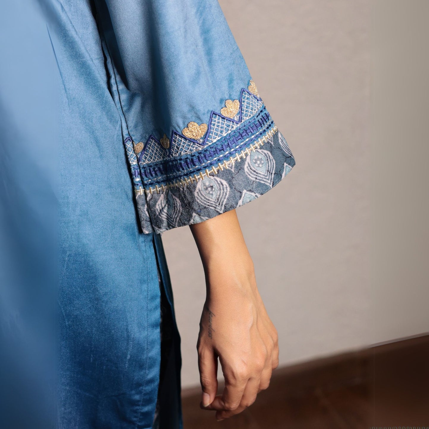 Blue Ombre embroidered micro velvet kurta