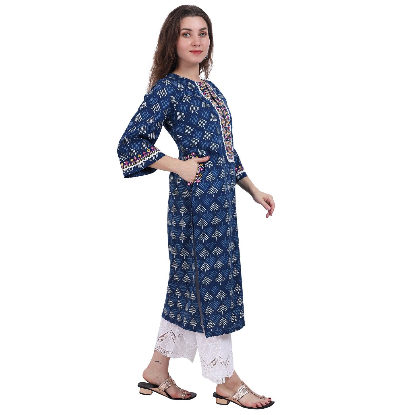 Blue printed Kurta with Neck Detailing