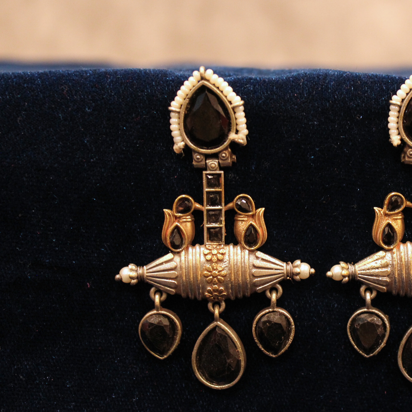 Black Stone Tribal Drops