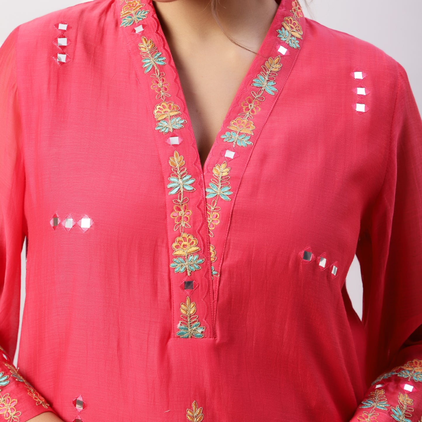 Chanderi embroidered set with organza dupatta
