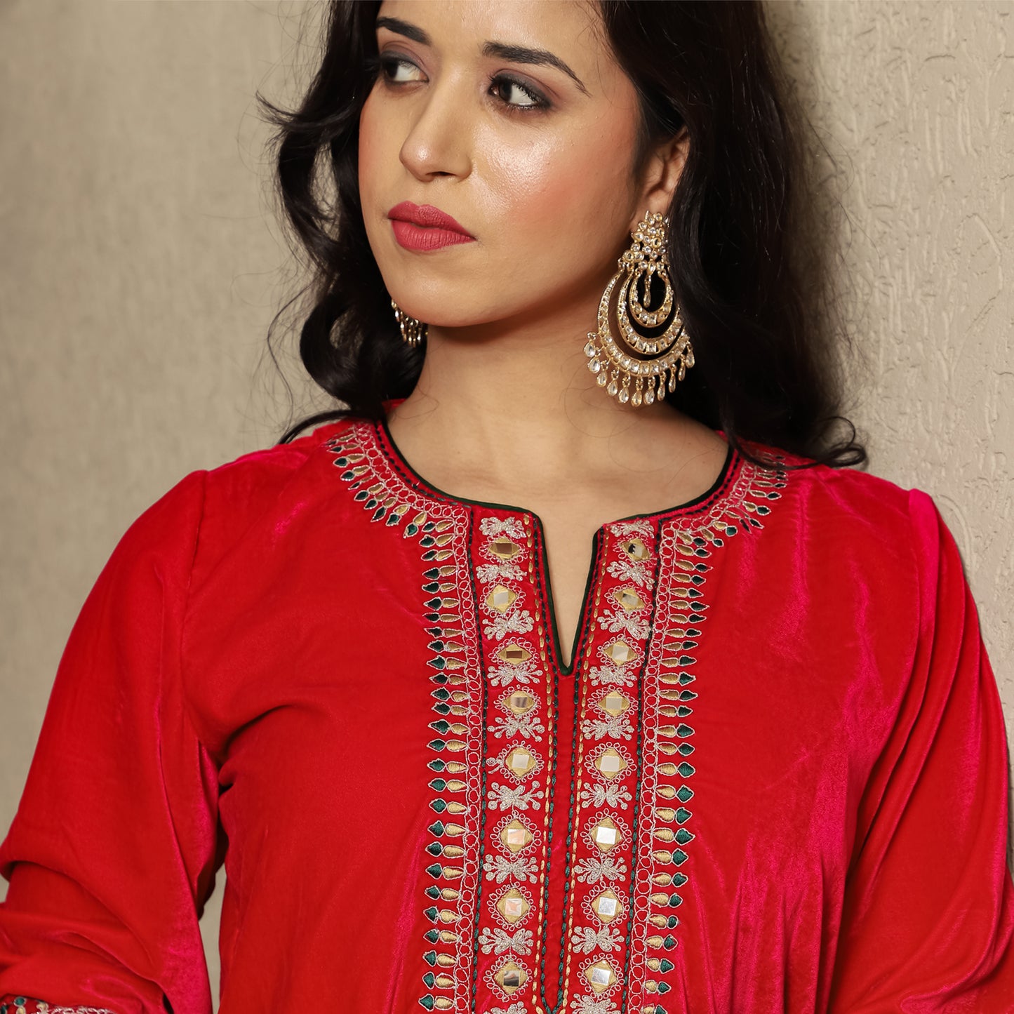Fuschia Pink Embroidered Velvet Kurta Set with Velvet Harem Pants & Dupatta