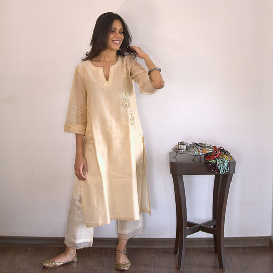 Off-white tissue chanderi set