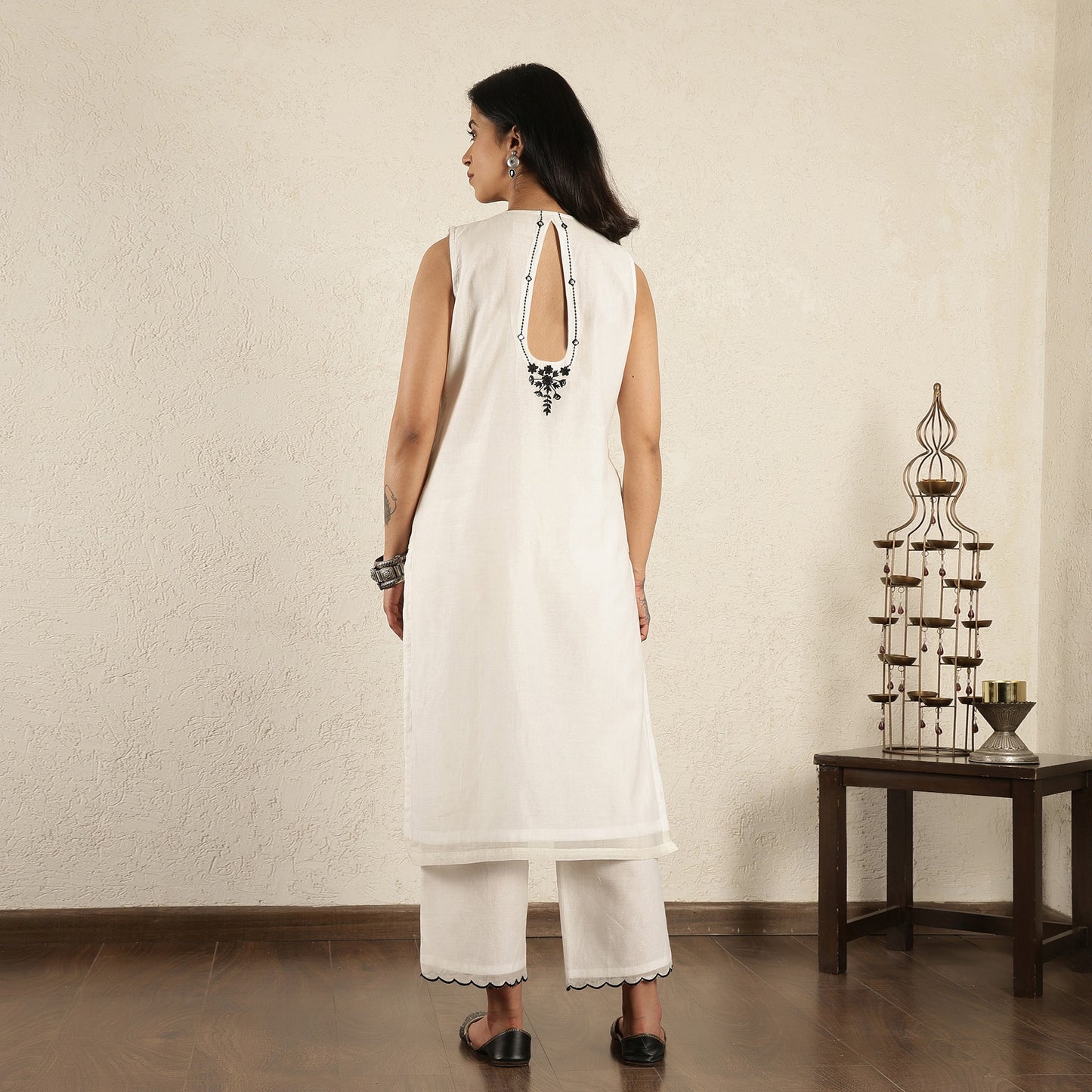 Off- White Mirror work Embroidered chanderi Suit set with dupatta