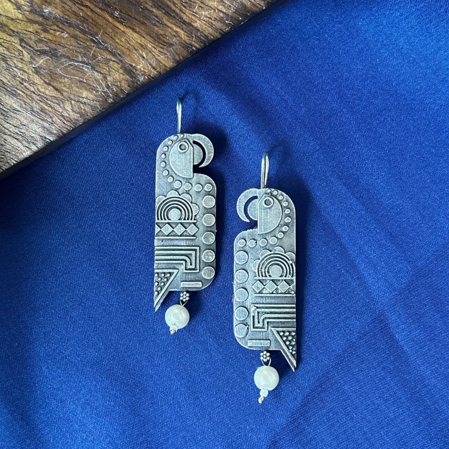 Silva Sutra Parrot Earrings