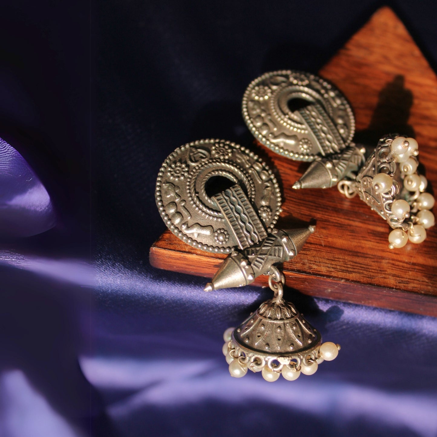Silva Sutra Tribal Jhumka Pearls