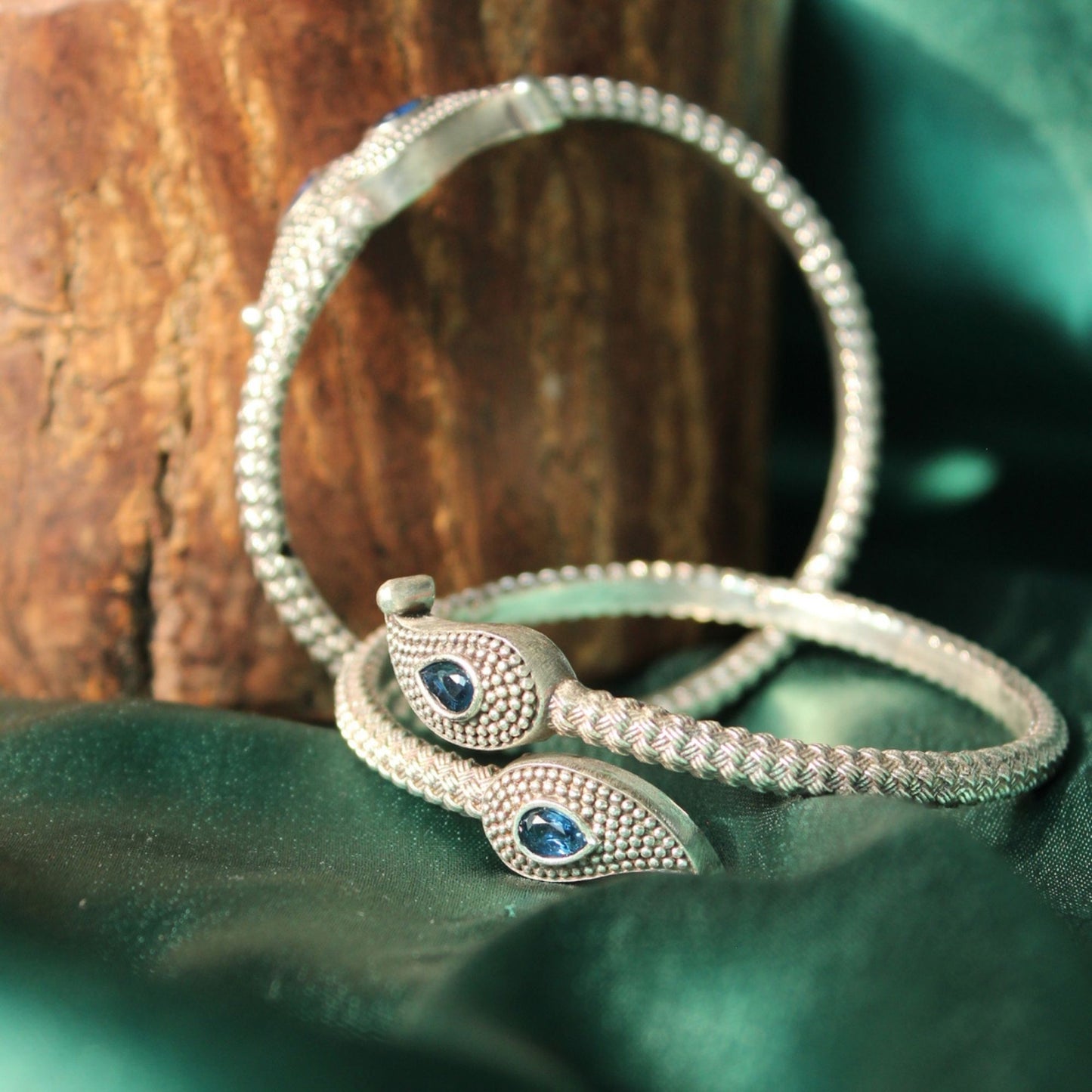 blue Silver Oxidised Stone studded bangle