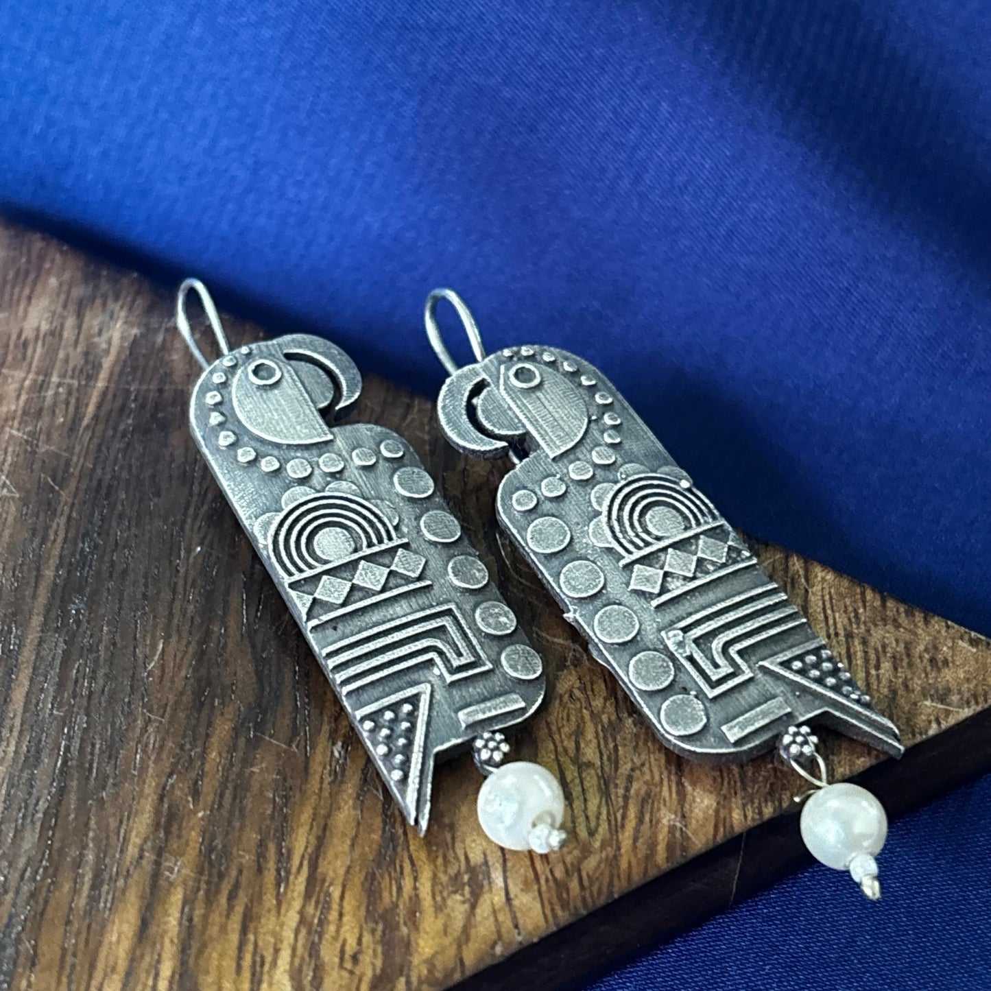 Silva Sutra Parrot Earrings