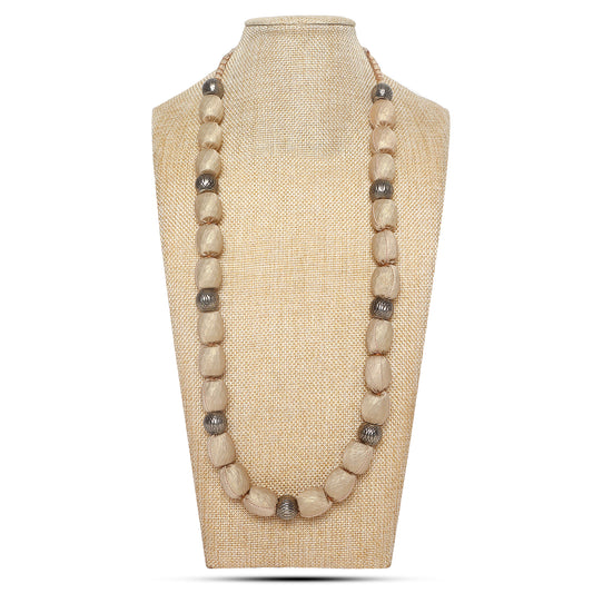Single layer fabric beaded necklace in metalic hues