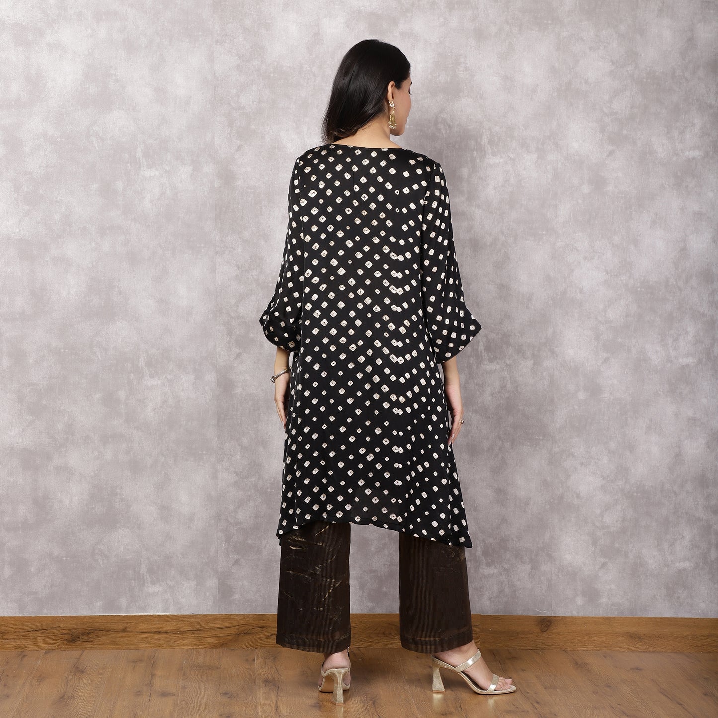 Black Bandhani Mirrorwork Suit Set