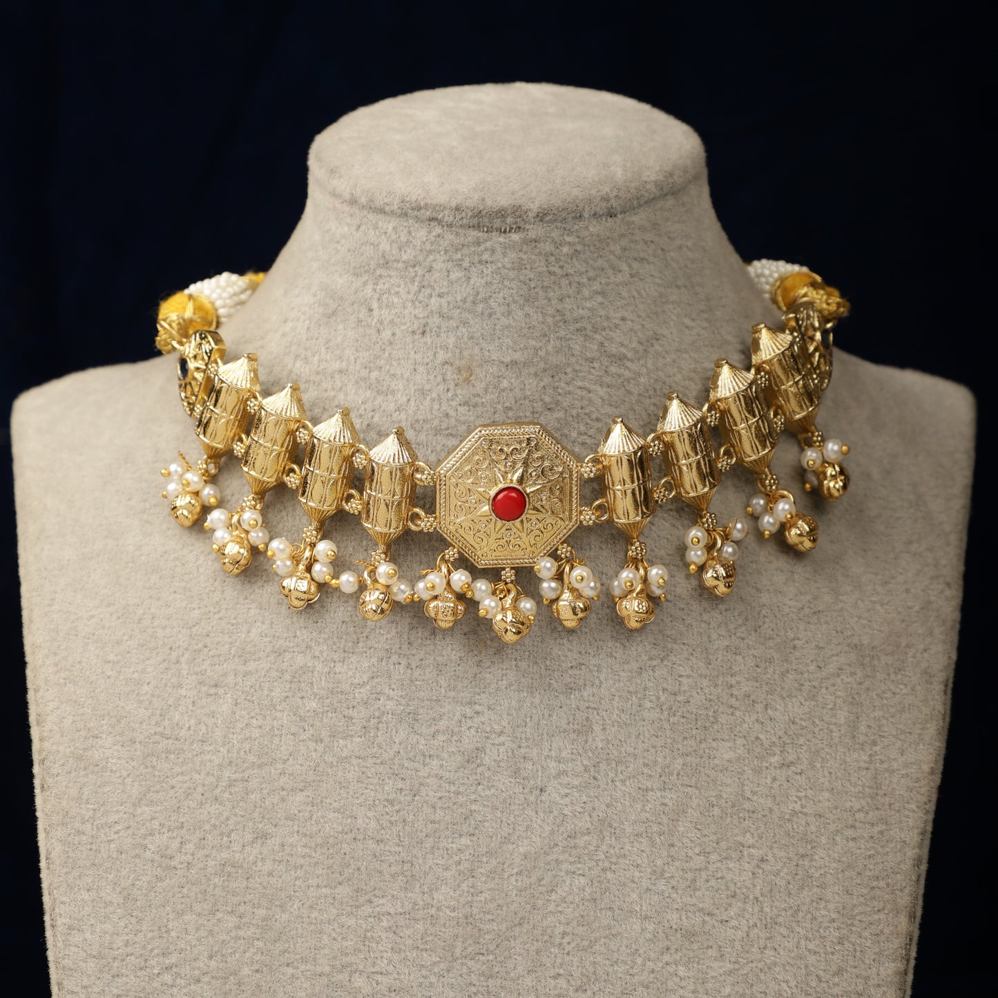 Gold Octagon Choker Set