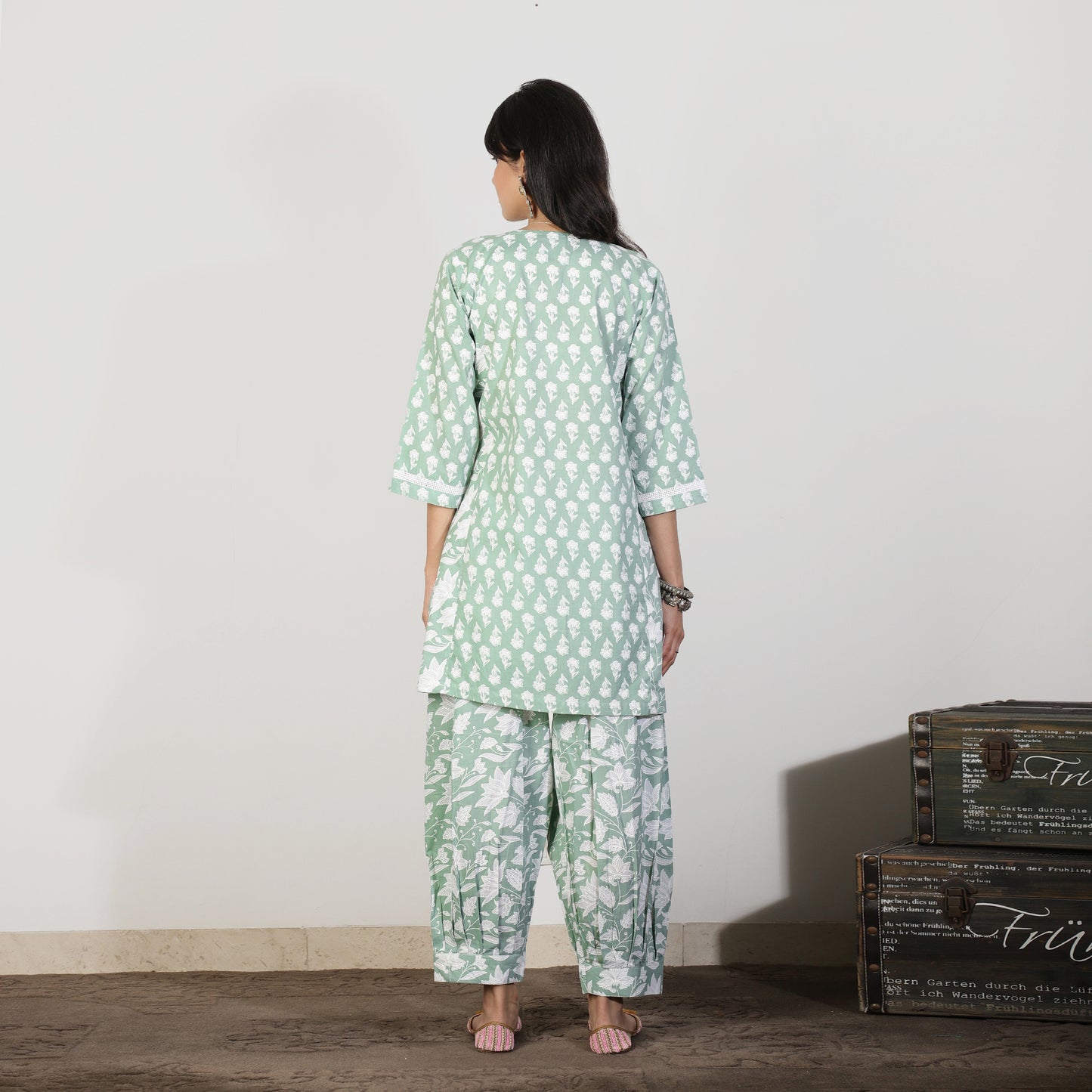 Green Cotton kurta set with Afghani Pants and Lacework