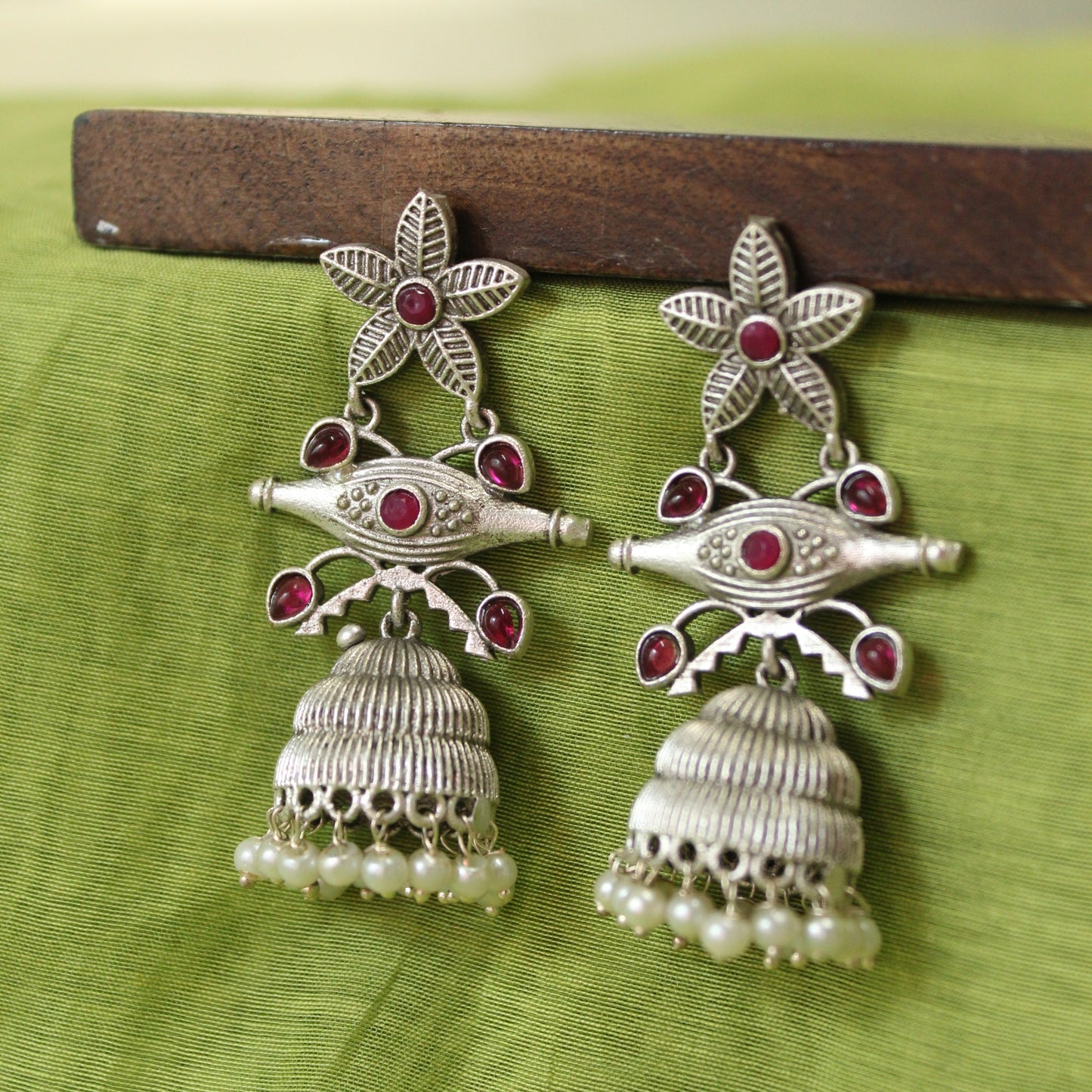 Silver Floral Jhumka Pearls