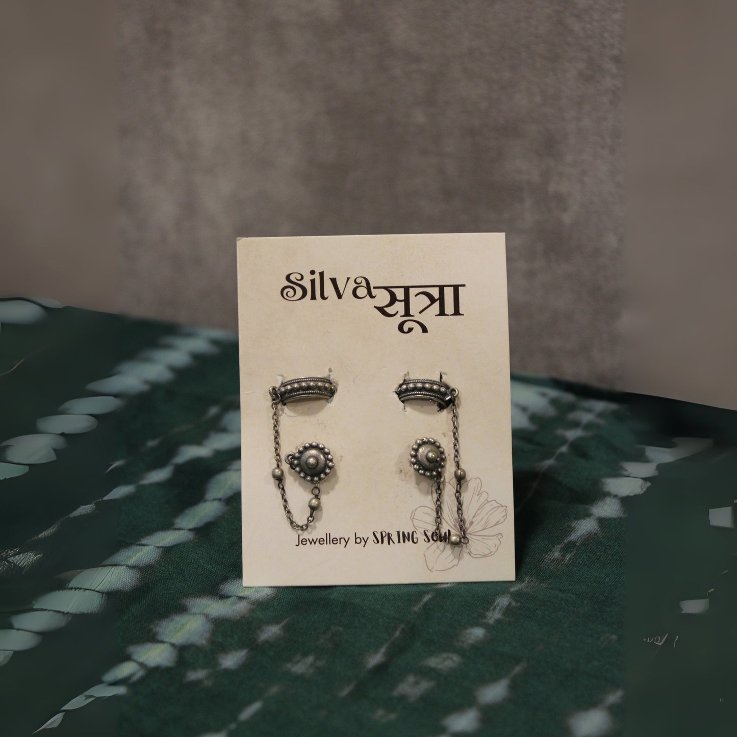 Tribal Chain Studs