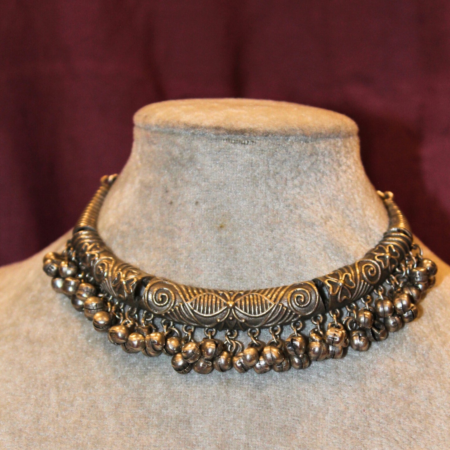 Hasli Necklace Set