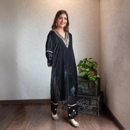 Black Velvet hand embroidered kurta set