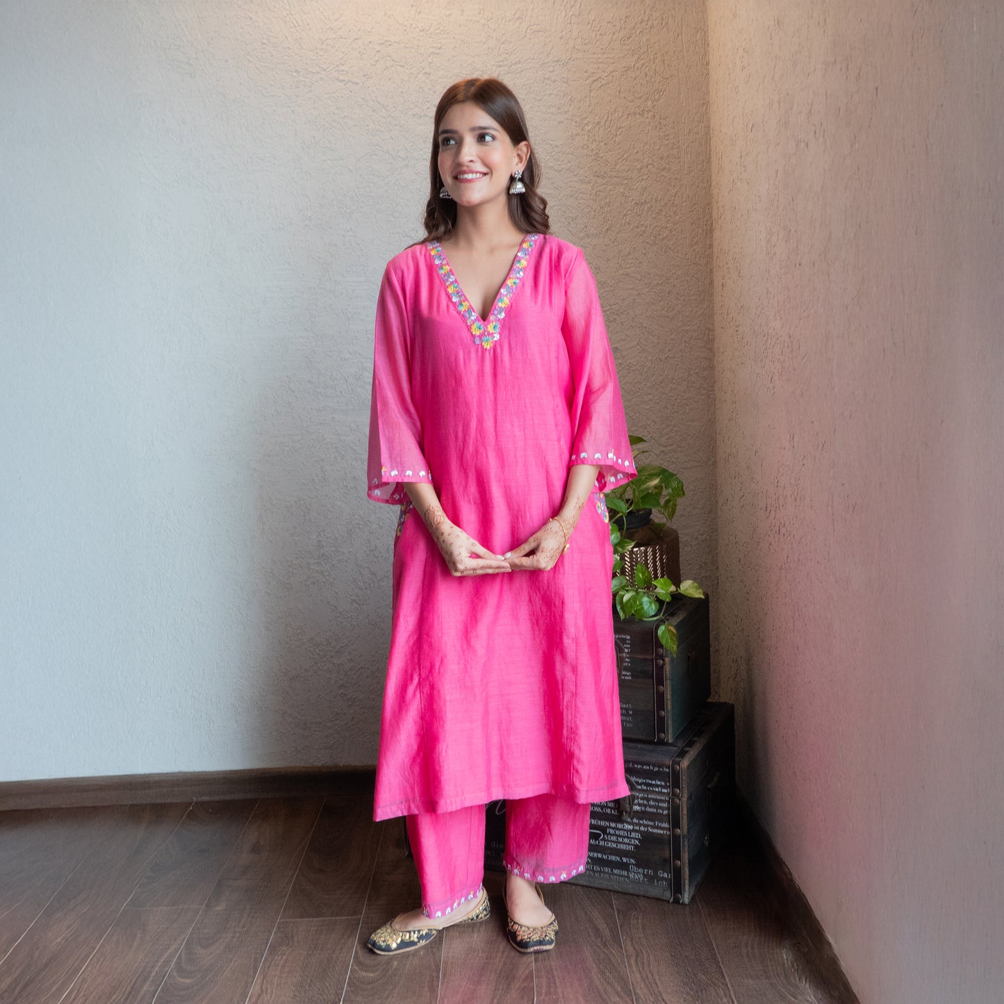 Pink Chanderi Embroidered kurta set