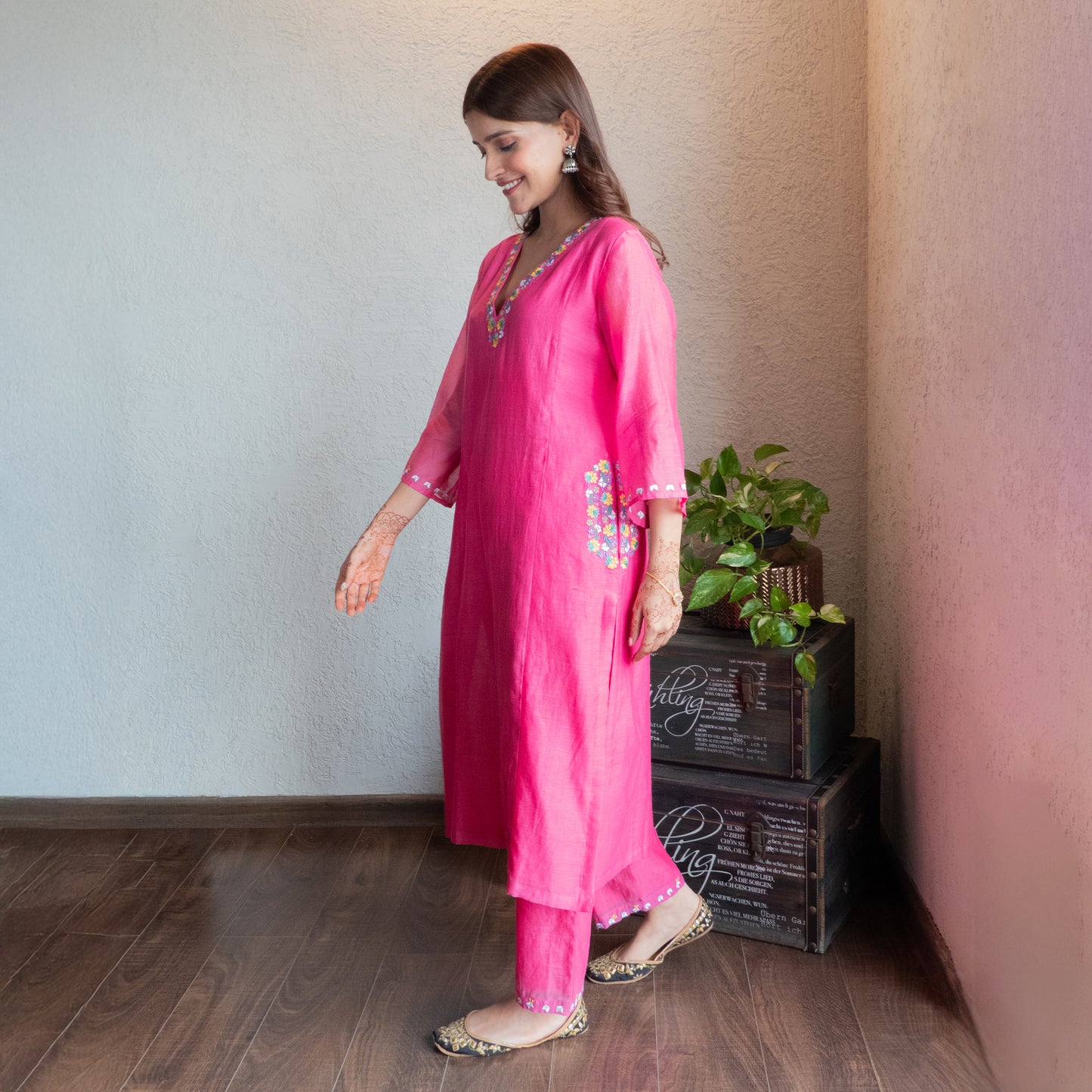 Pink Chanderi Embroidered kurta set