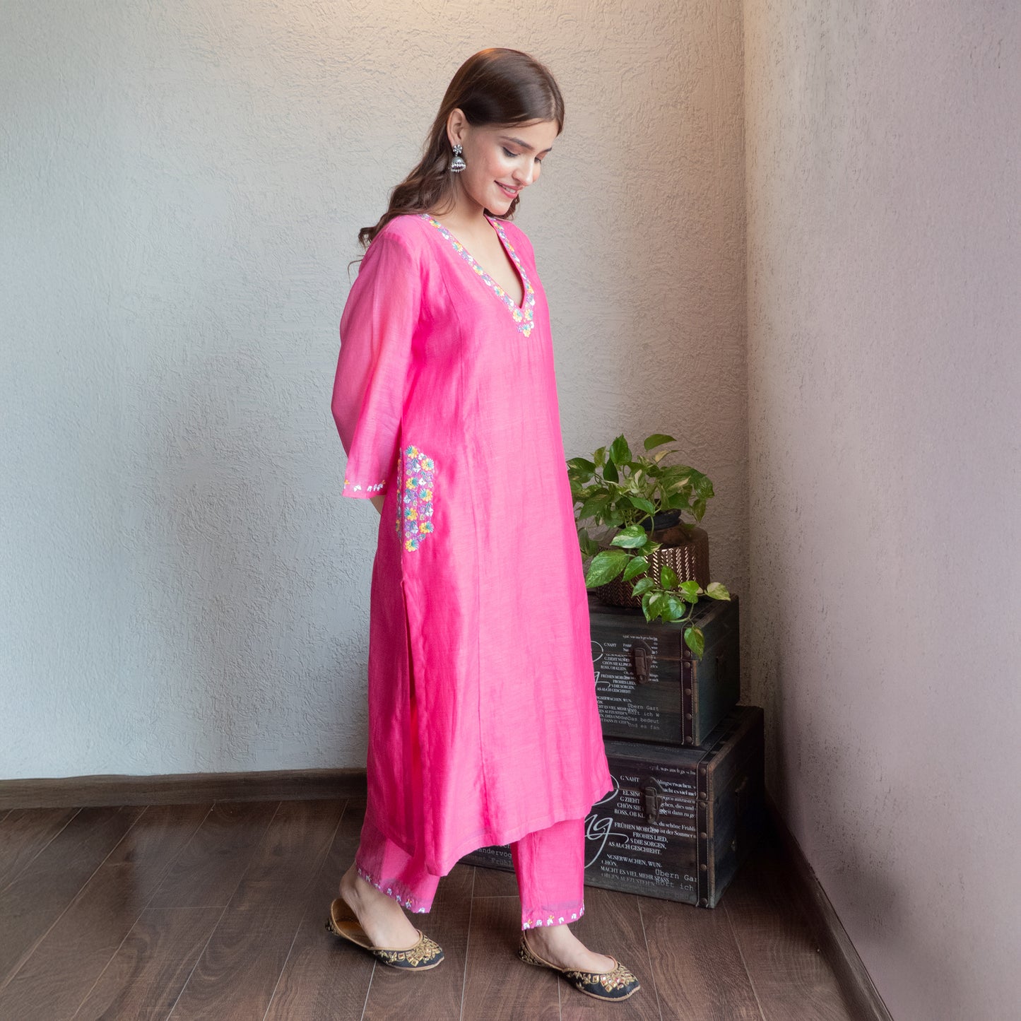 Pink Chanderi Embroidered kurta set