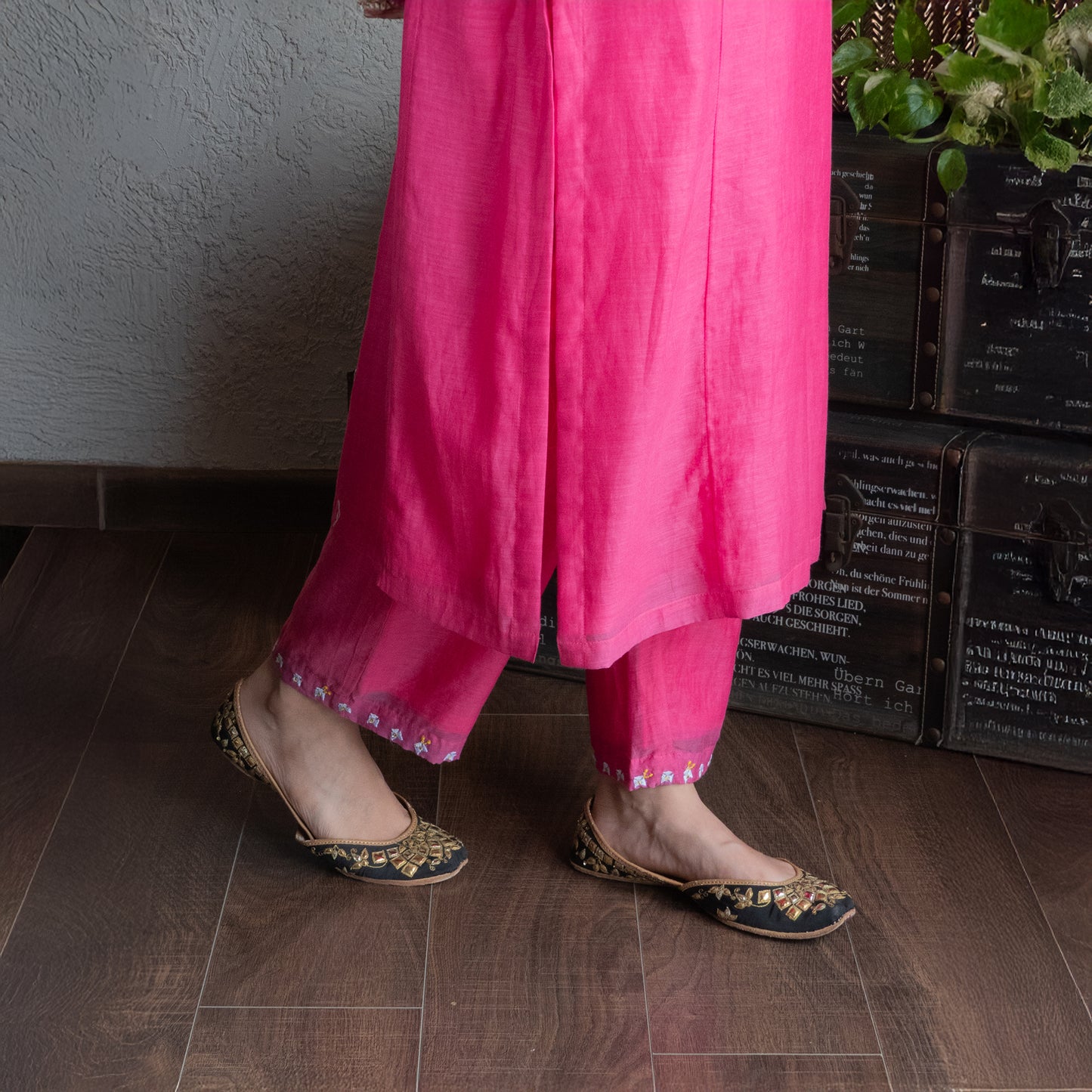 Pink Chanderi Embroidered kurta set