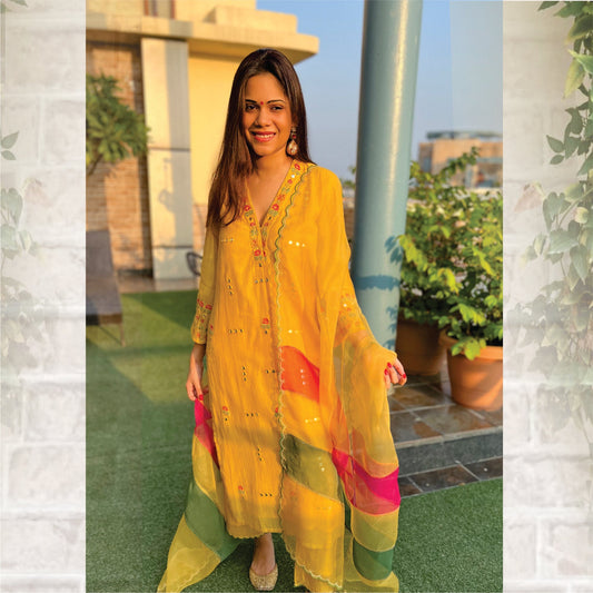 Chanderi embroidered set with organza dupatta