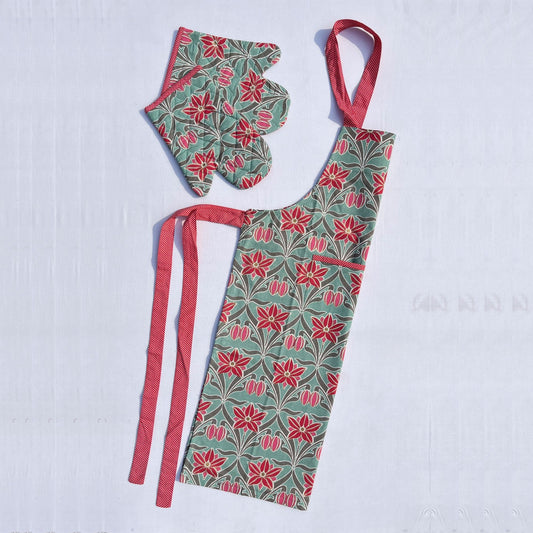 Sage green printed apron set