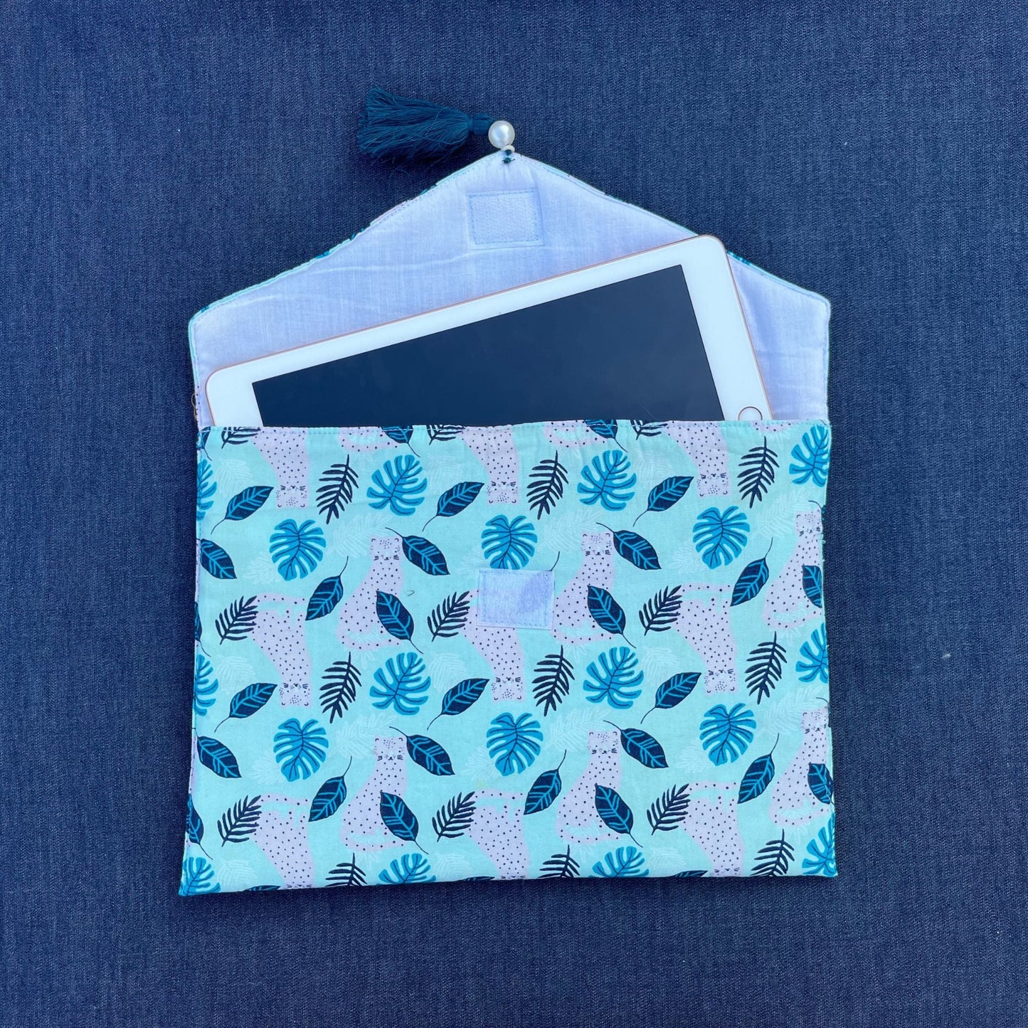 Blue Printed IPad Sleeve
