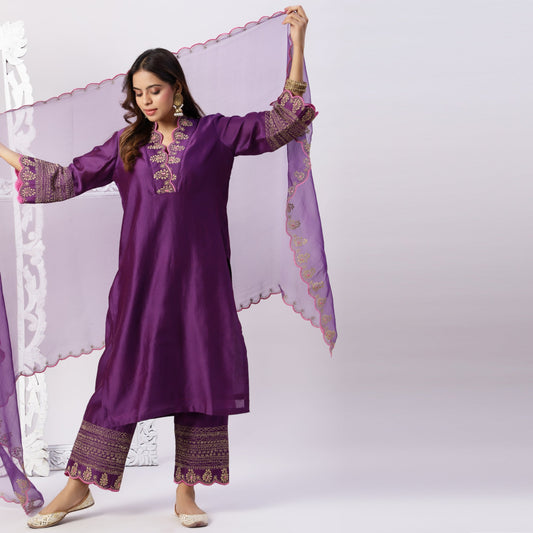 Chanderi embroidered set with organza dupatta