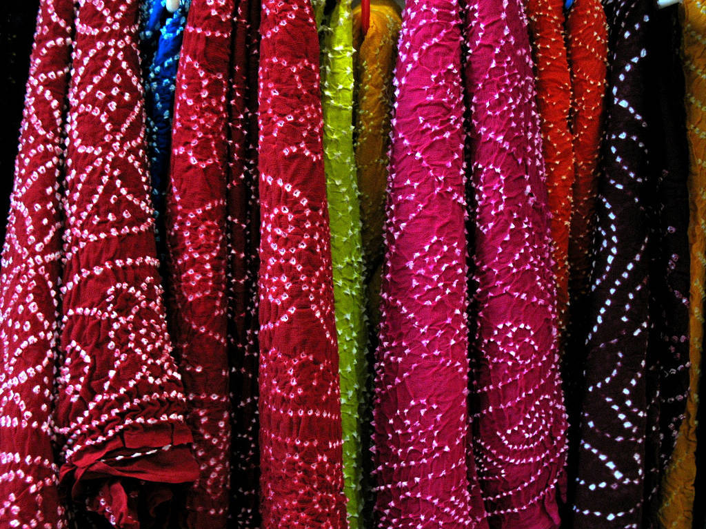 The Art Of Tie-Dye: Bandhani