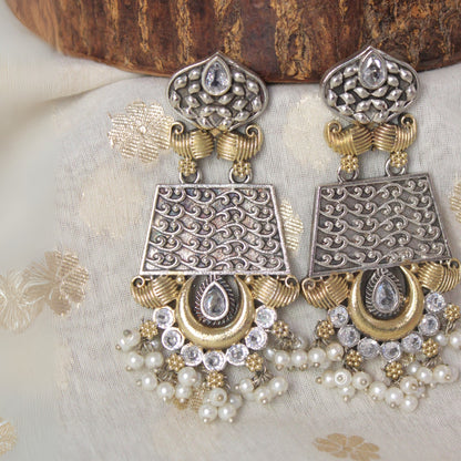 Silva Sutra Layered Pearl Stone Drops