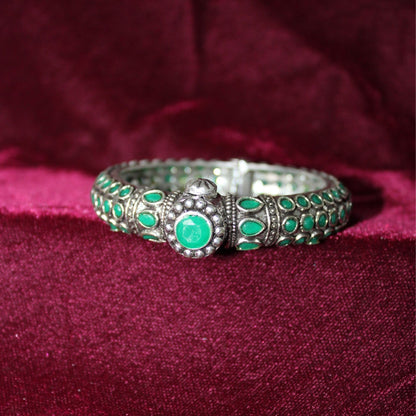 Green Oxidised Stone Brass Bangle