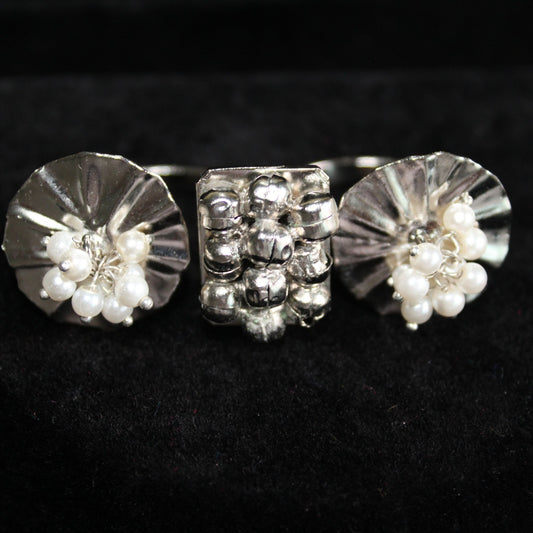 Silver-Tone Pearl Fan Statement Ring