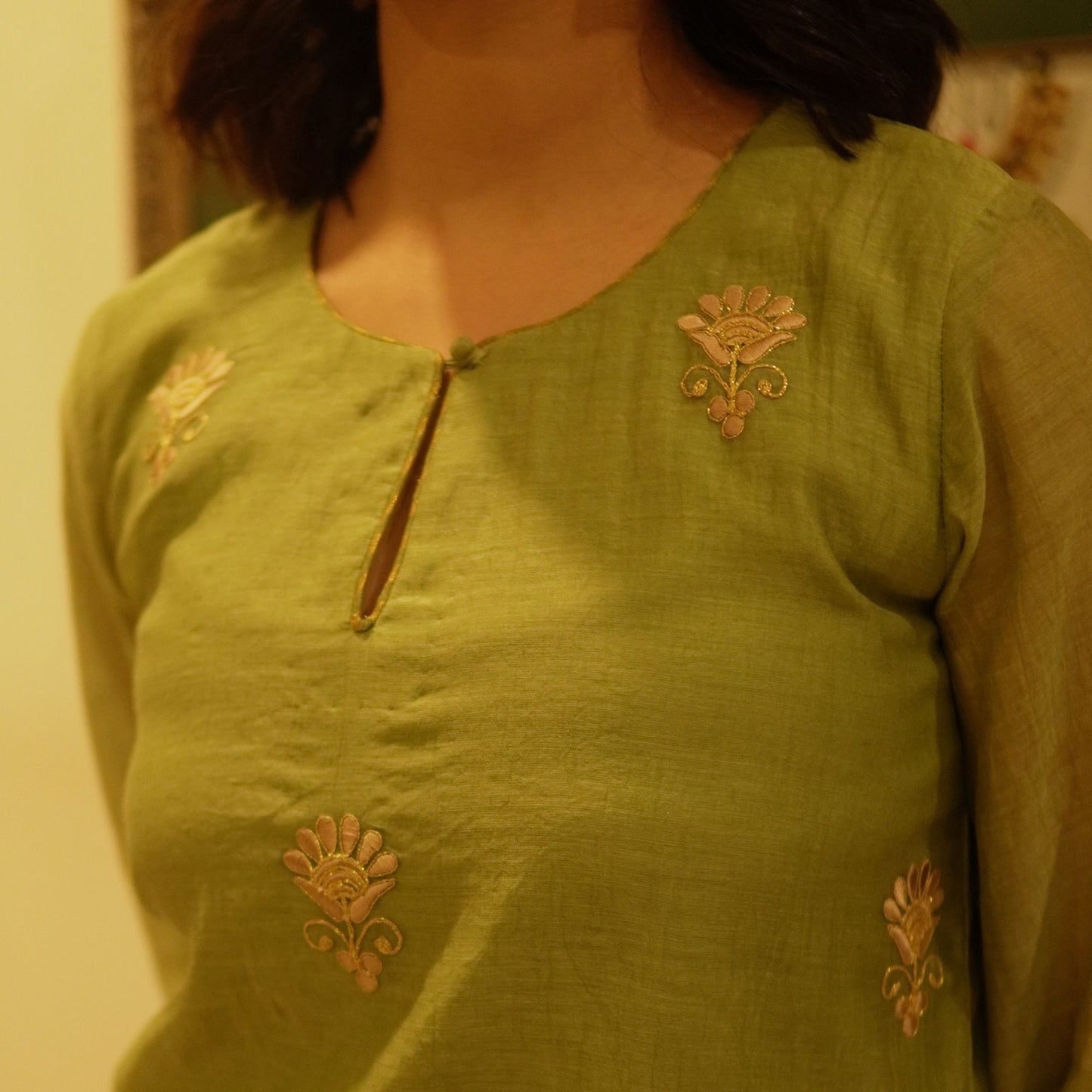 Green Chanderi embroidered Suit Set