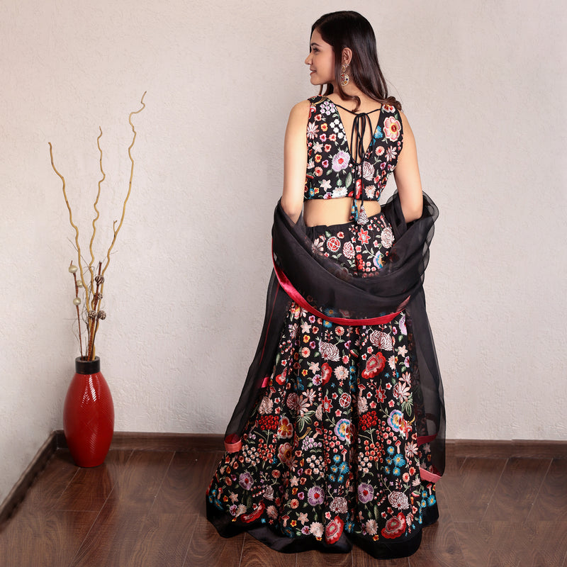 Black floral embroidered V-neck lehenga with organza dupatta