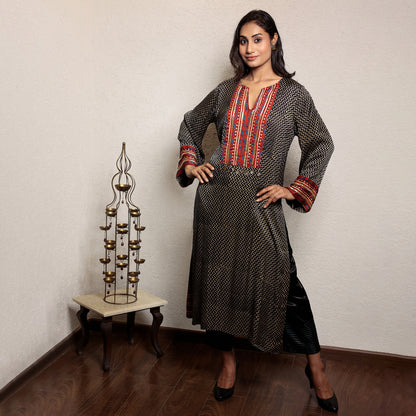 Black hand embroidered zig zag modal silk kurta set