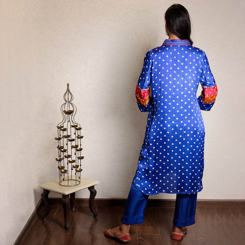 Blue bandhani kurta set with thread work