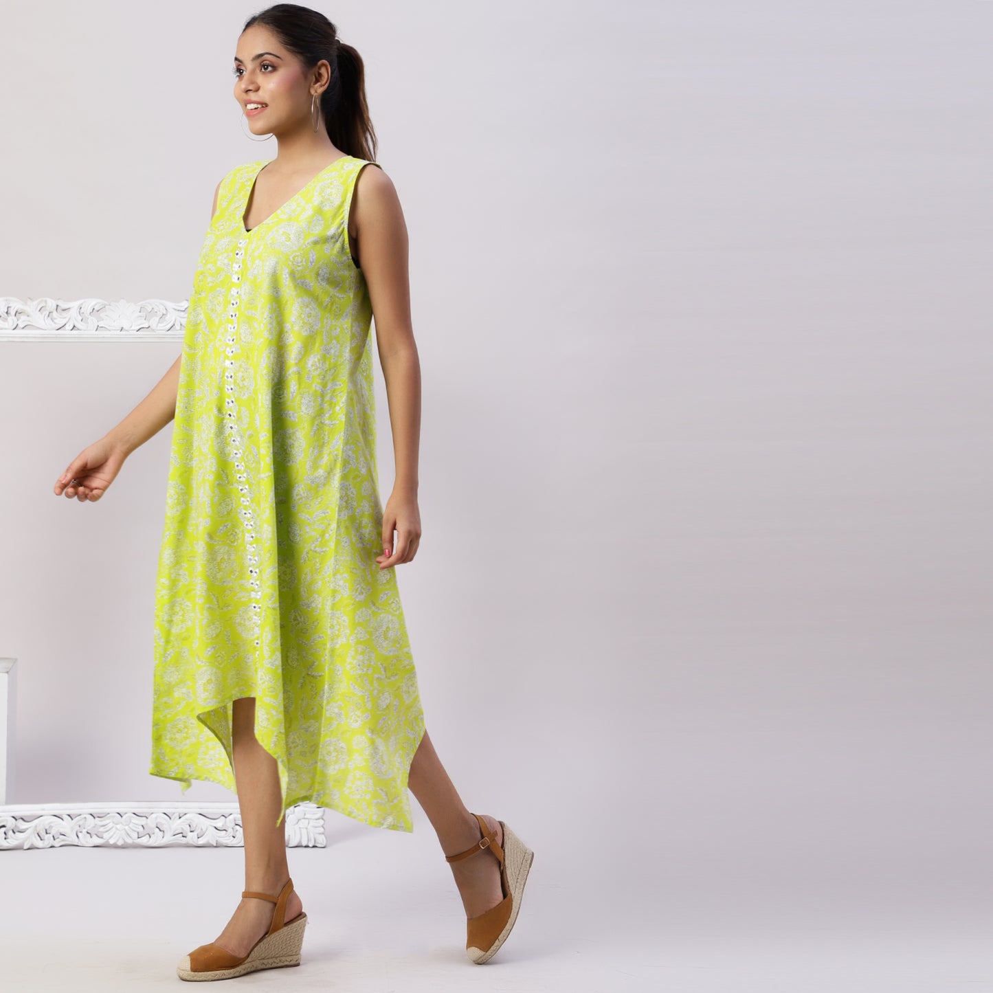 V neck asymmetric printed dress with mirrorwork