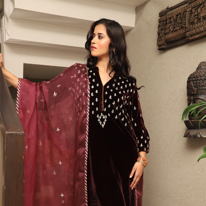 Wine Embroidered Silk Velvet Kurta Set with Mashru Silk Pants & Organza Dupatta