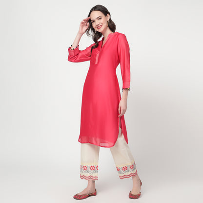Pink kurta with zari line detailing