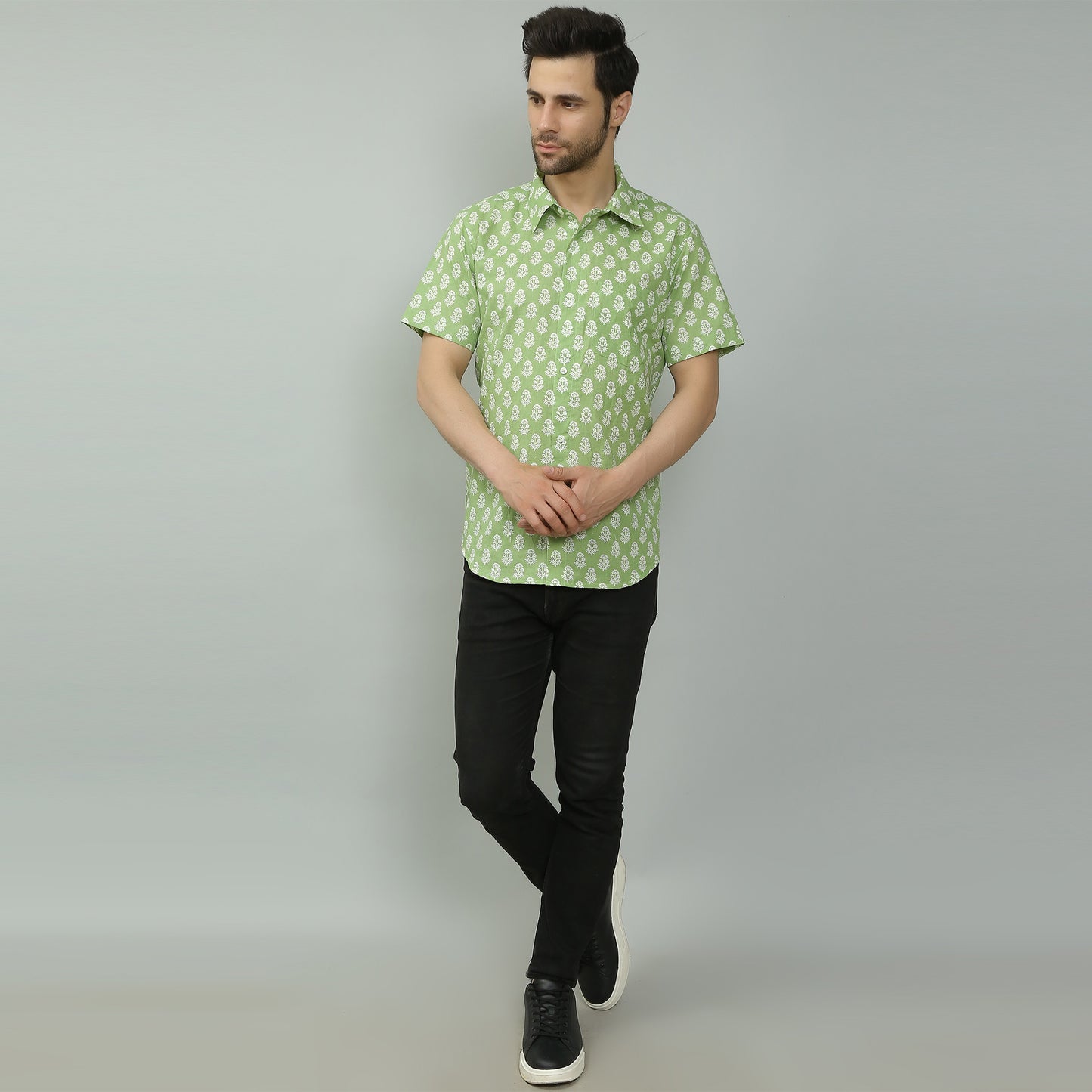 green Cotton printed half sleeves shirt