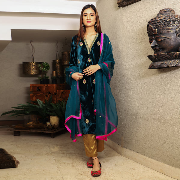 Teal Embroidered Velvet Kurta Set with Mashru Silk Pants & Dupatta