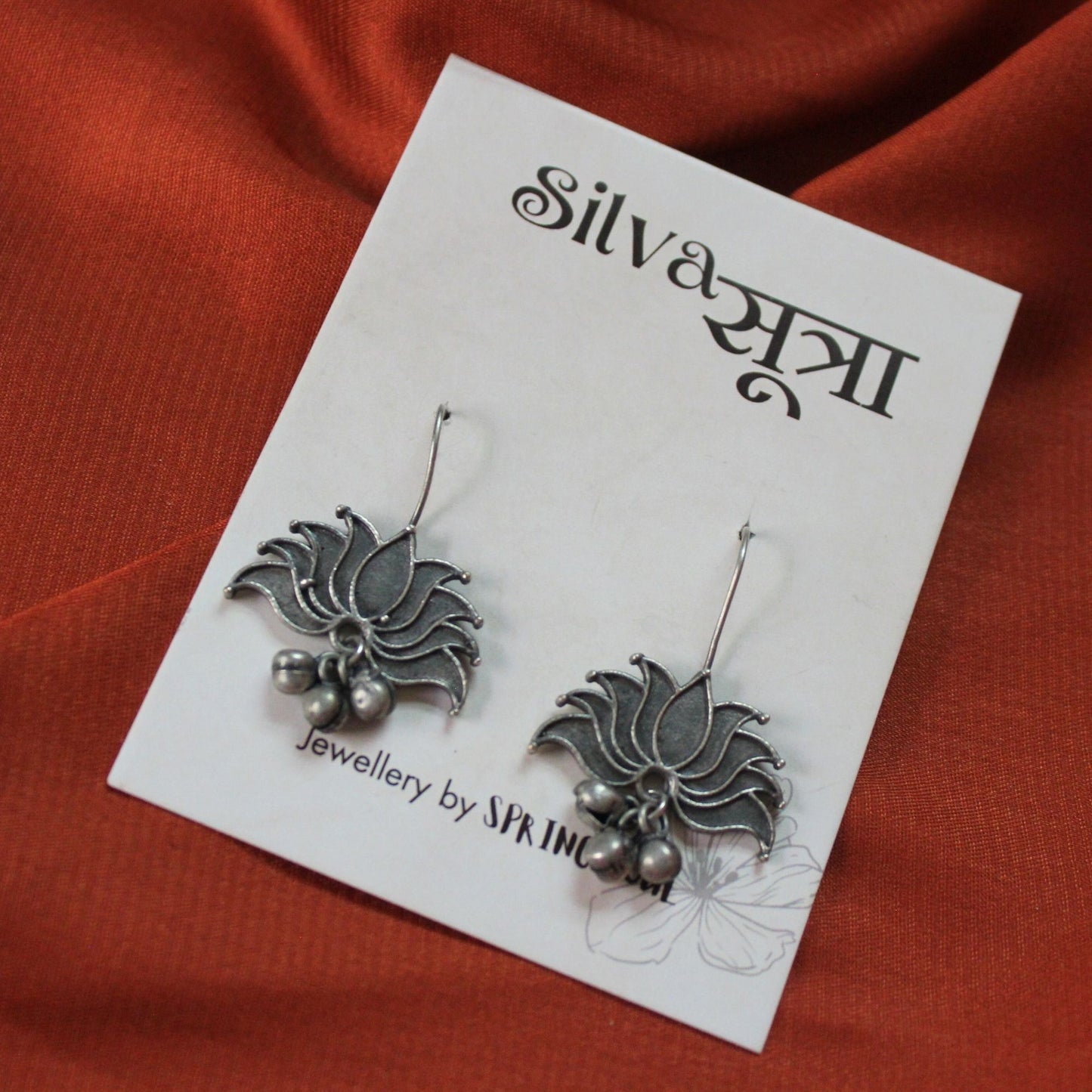 Silva Sutra Lotus earrings