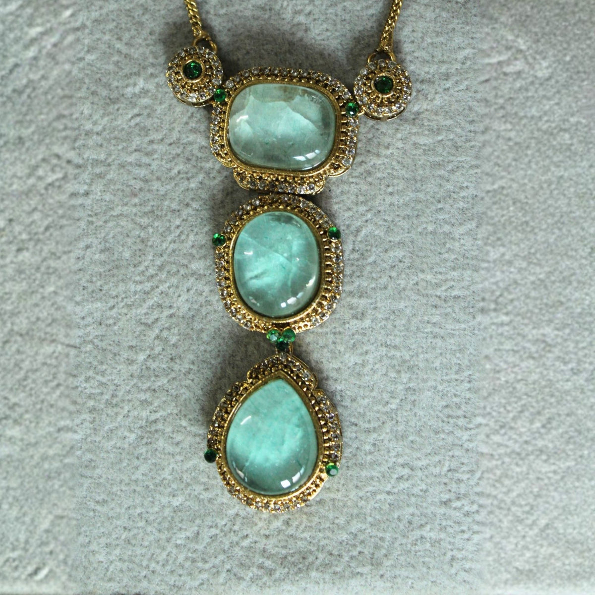 mint green Gold Stone Embellished Pendant Necklace