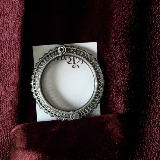 Silver engraved metal Bangle