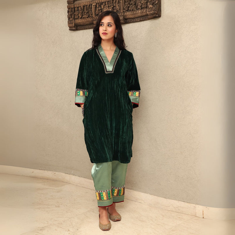 Green Crushed Velvet Embroidered & Brocade Applique Kurta Set with Mashru Silk Pants