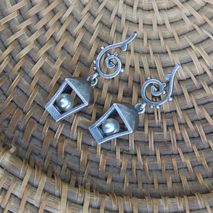 Silva Sutra Lantern Earrings