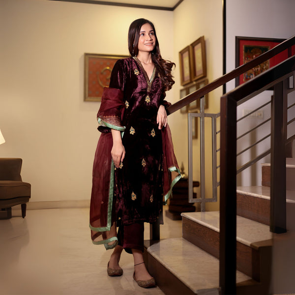 Wine embroidered velvet kurta with velvet pants and organza dupatta