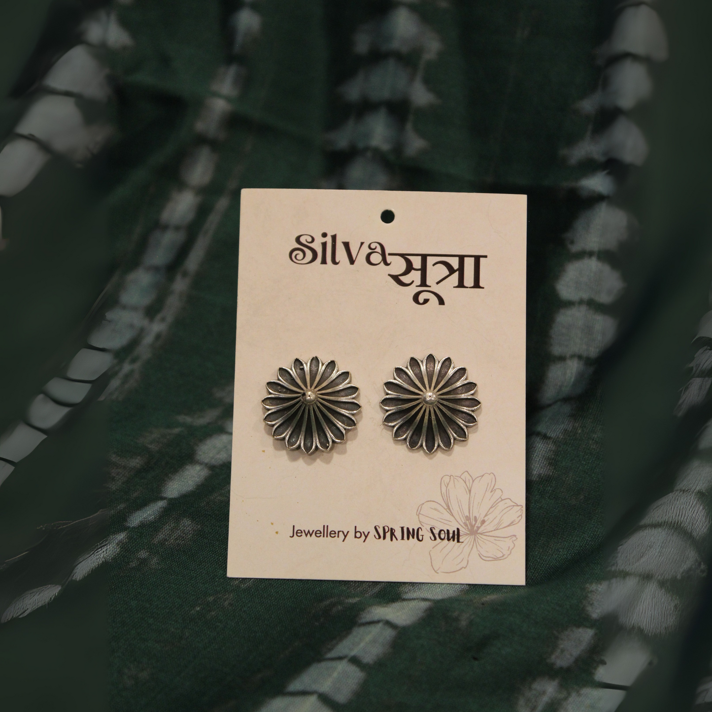 Oxidized Daisy Studs