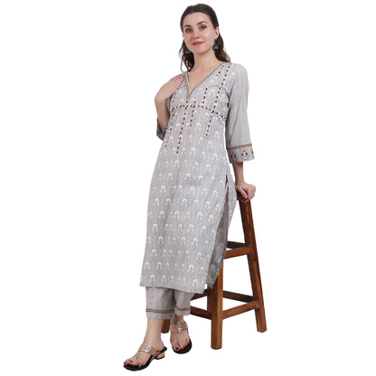 Grey Printed V-neck Kurta Set